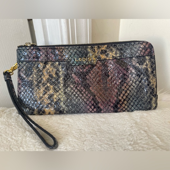 Lodis snake print clutch EUC - Picture 7 of 9